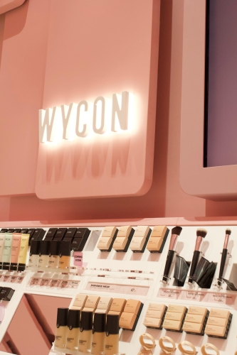 Məmnuniyyətlə bildiririk ki, ilk İtalyan kosmetika mağazası Wycon artıq Crescent Mall-da